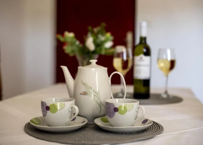 Spacious Zivkovic With Balcony, Big Garden And Grill Daire Rogoznica (Sibenik-Knin)