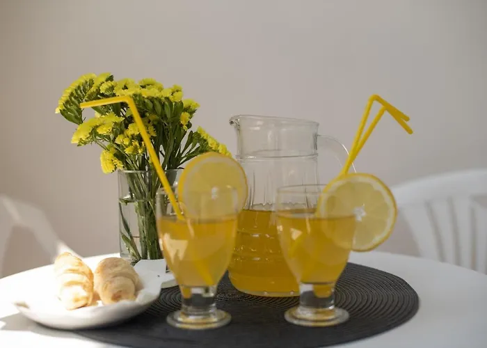 Spacious Zivkovic With Balcony, Big Garden And Grill Daire Rogoznica (Sibenik-Knin)